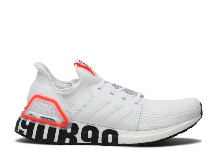 Adidas DAVID BECKHAM X ULTRABOOST 2019 'TRIPLE CROWN 20TH ANNIVERSARY' sneakers, white