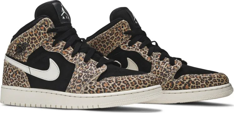 Air Jordan 1 Mid SE GS Leopard sneakers, black