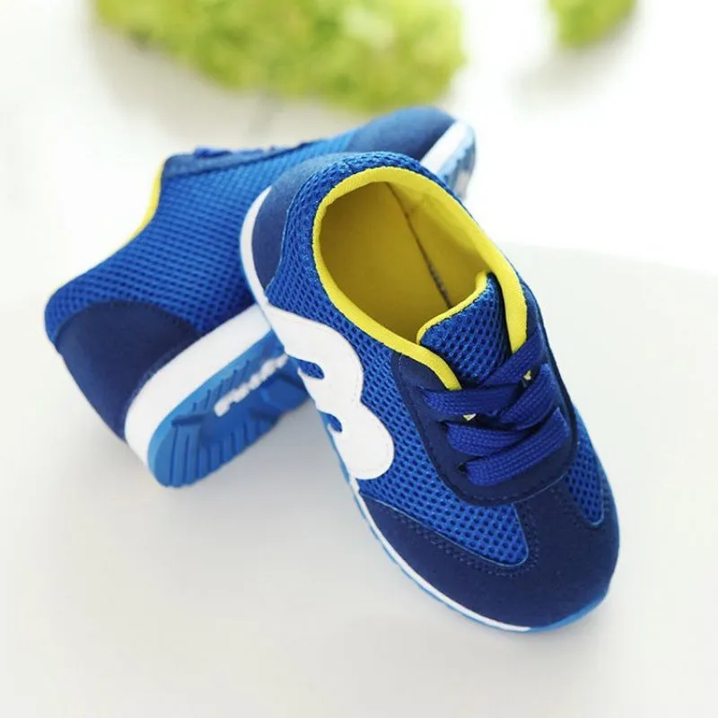 BreezeBound Kids' Trainers - Mesh Sneakers