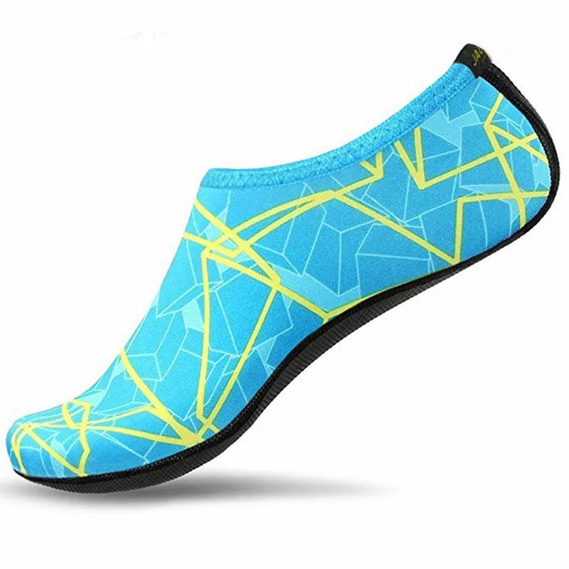 Colorful Printed Thin Water Upstream Shoe