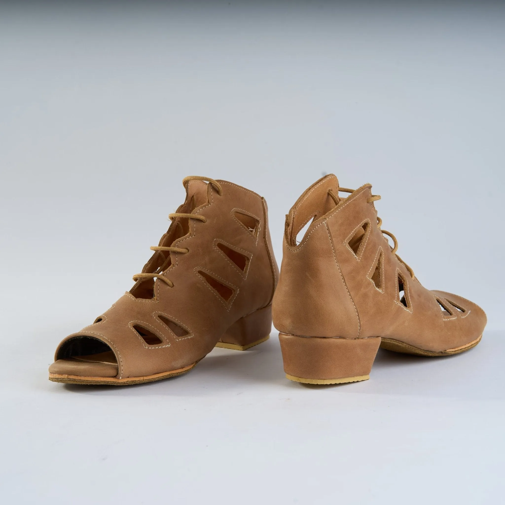 Genuine Tan Leather - Handmade Tango Trainers - Tita K 9702