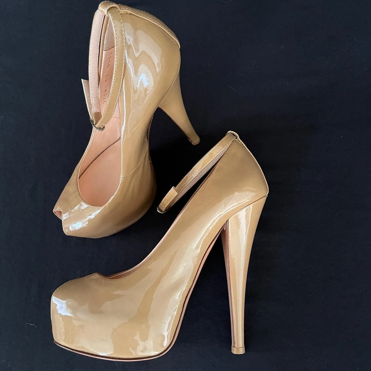 GUISEPPE ZANOTTI Heels