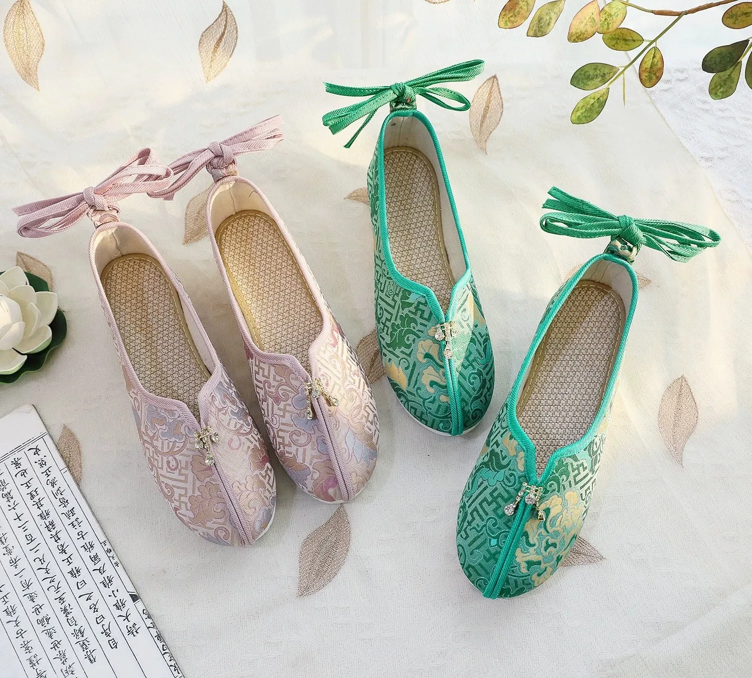 Hanfu Shoes: Averine