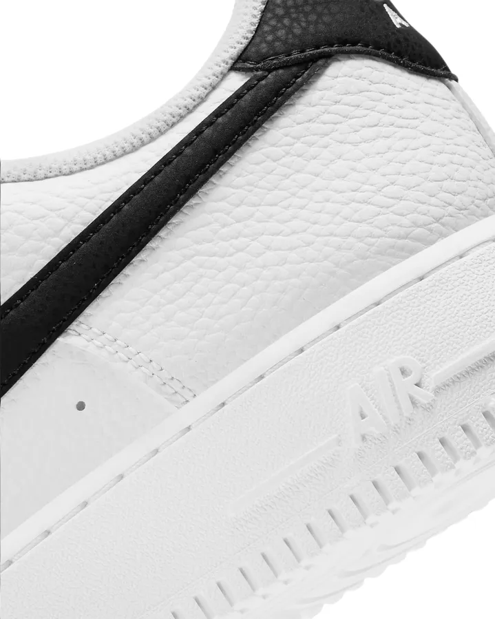 Nike scarpa sneakers da uomo Air Force 1 '07 CT2302-100 bianco nero