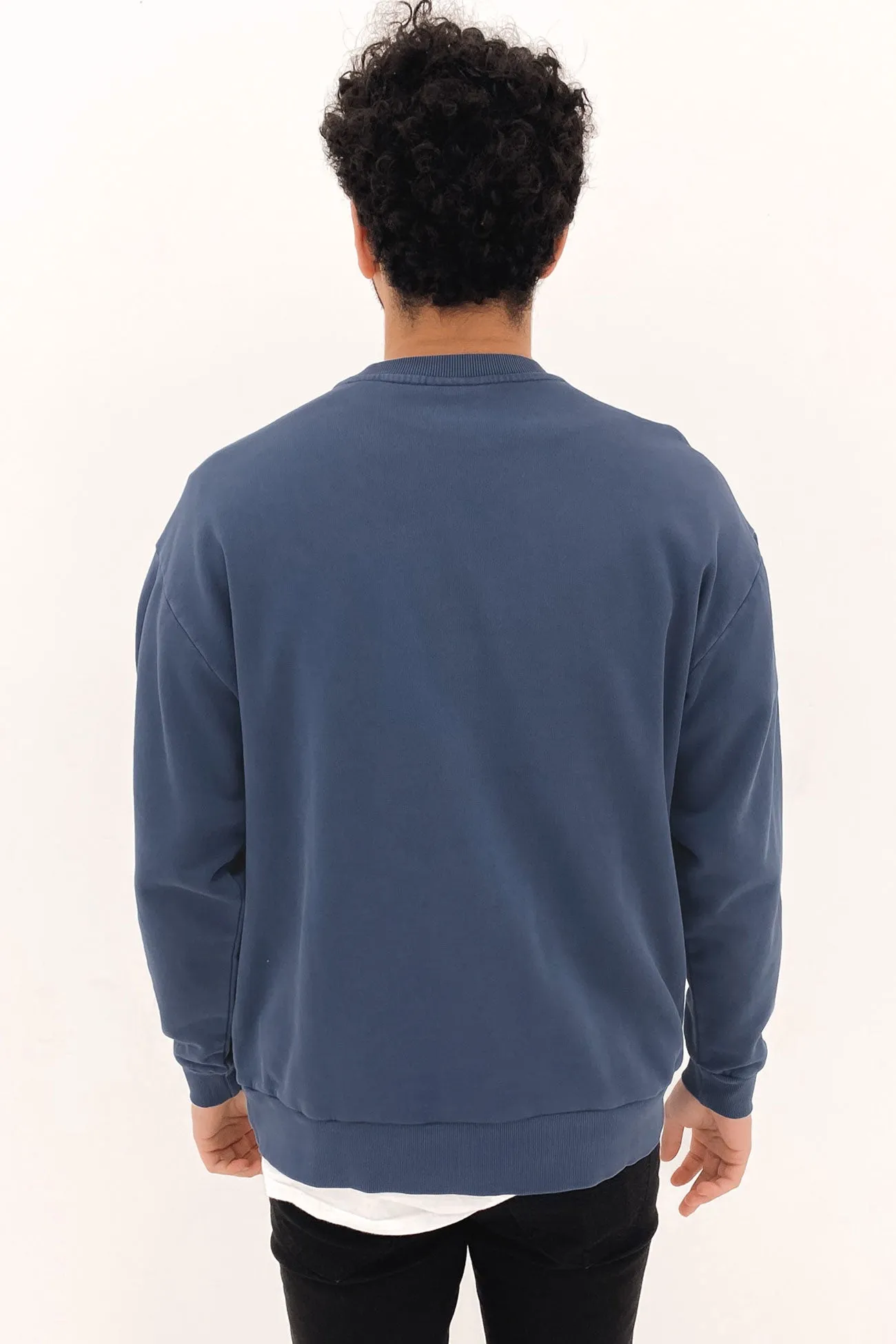 Outlaws Relaxed Sweater Pigment Insignia Blue