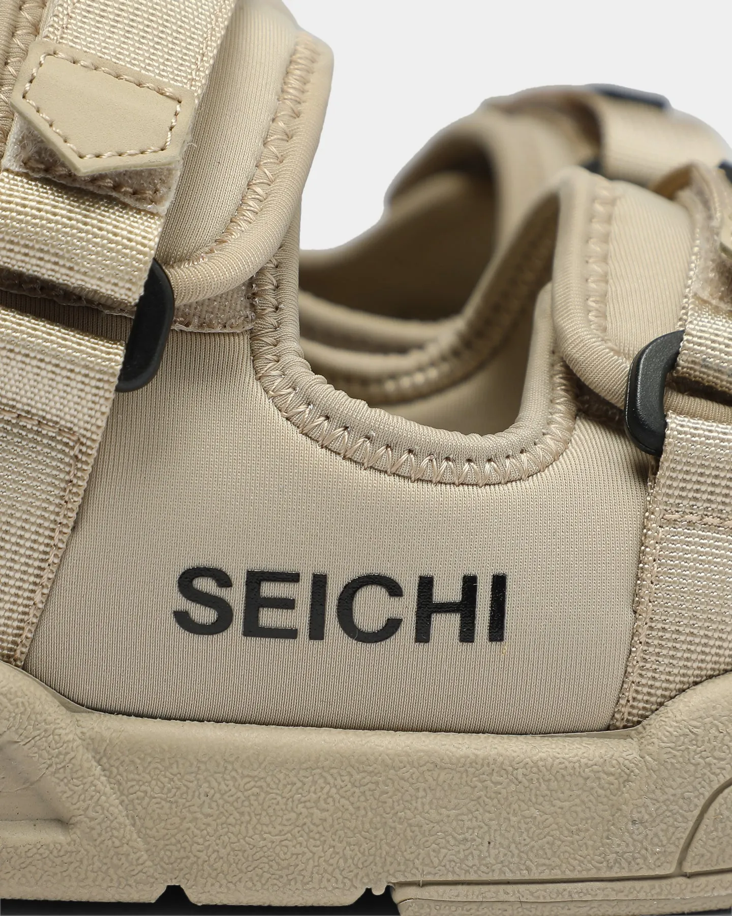 SEICHI Sandoru Ni Shoes Stone