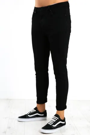 The Skinny Crop Jean Black