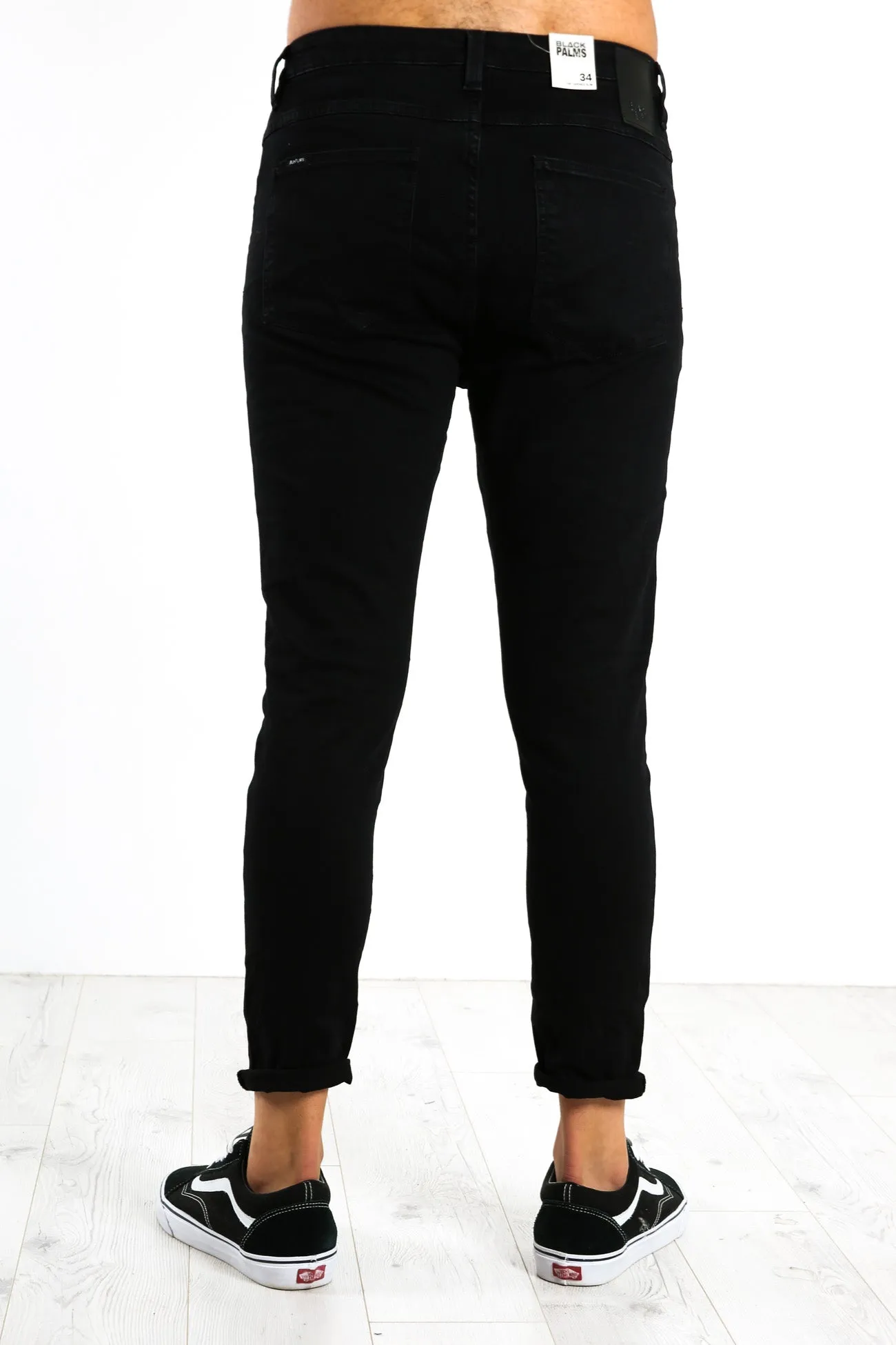 The Skinny Crop Jean Black