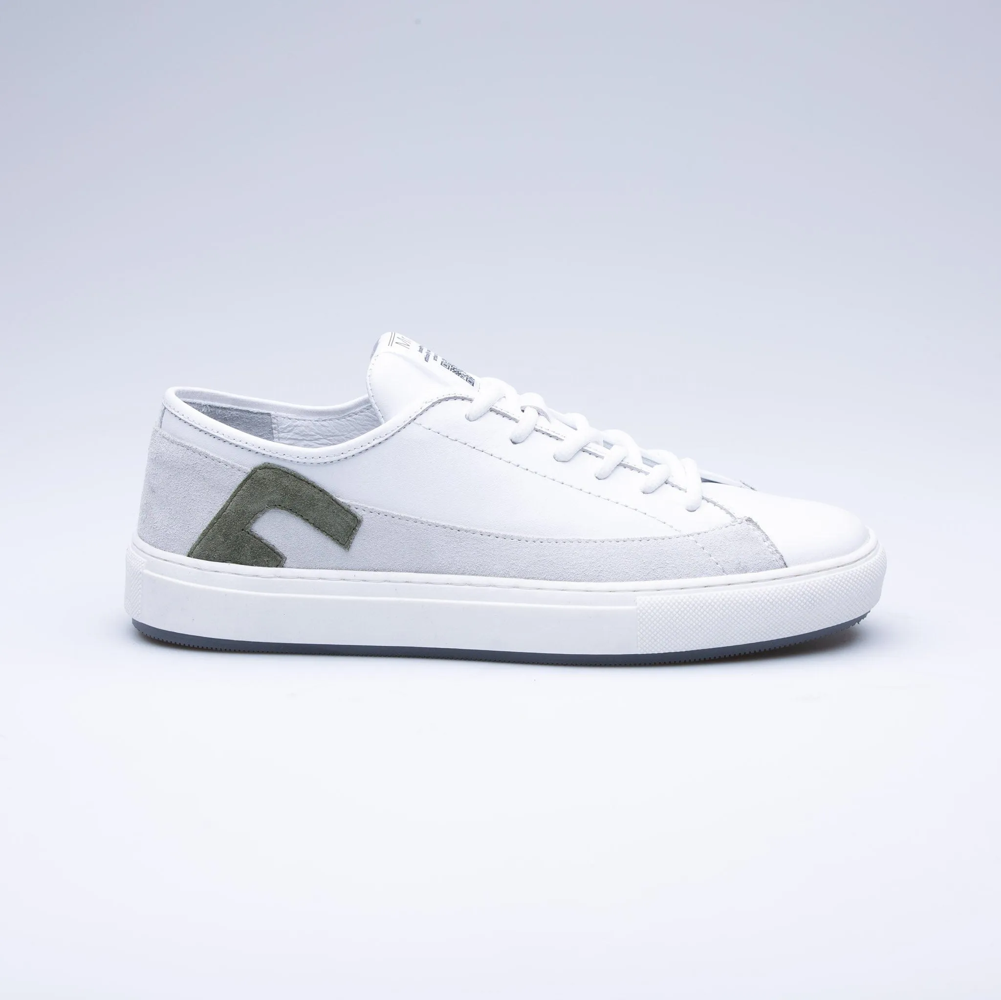 White Gustav Casual Shoes