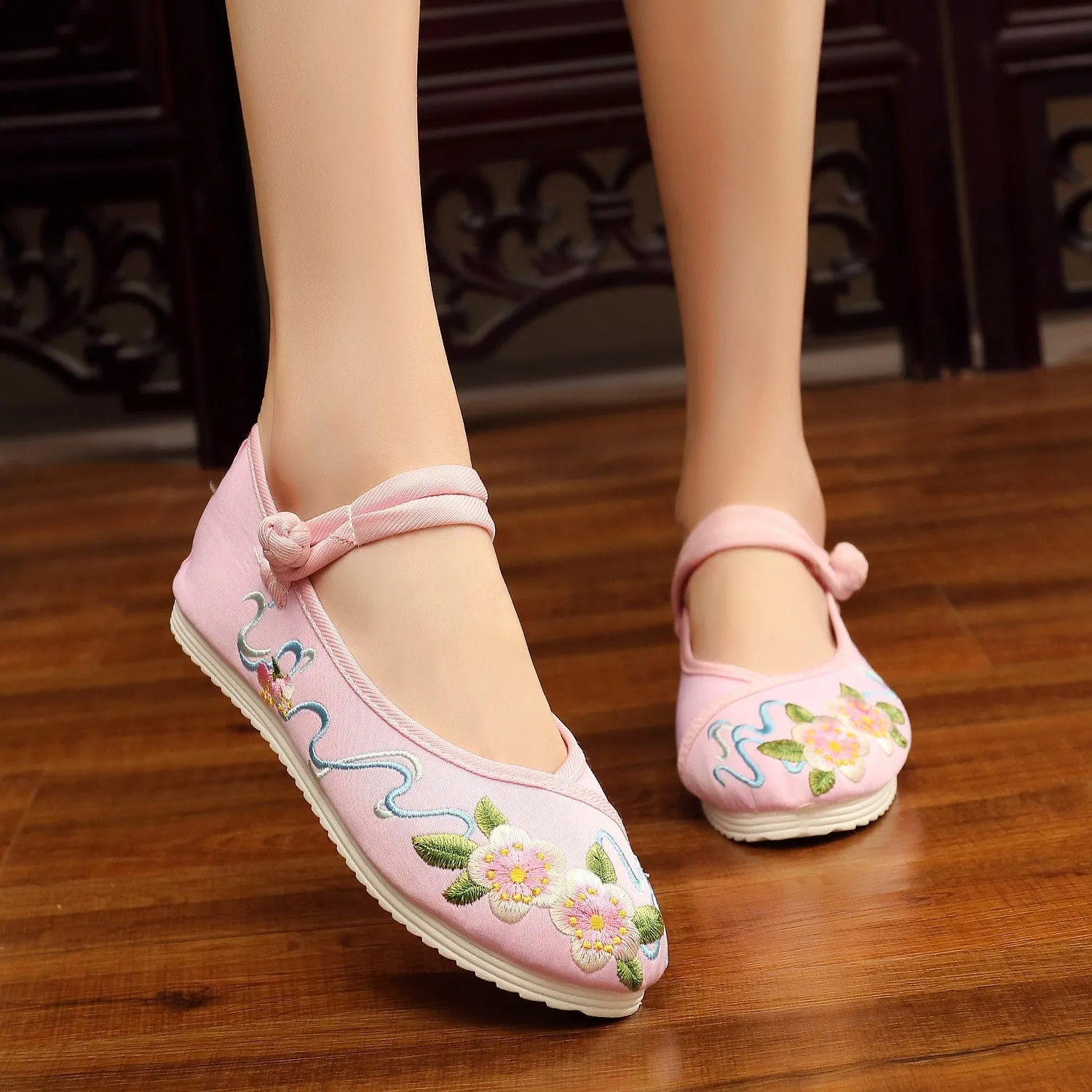 Women's Clothing Embroidered Buckle Height Increasing Insole Canvas Shoes